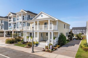 Exterior - Dock Access: Waterfront Ocean City Home Near Beach (Ocean City)