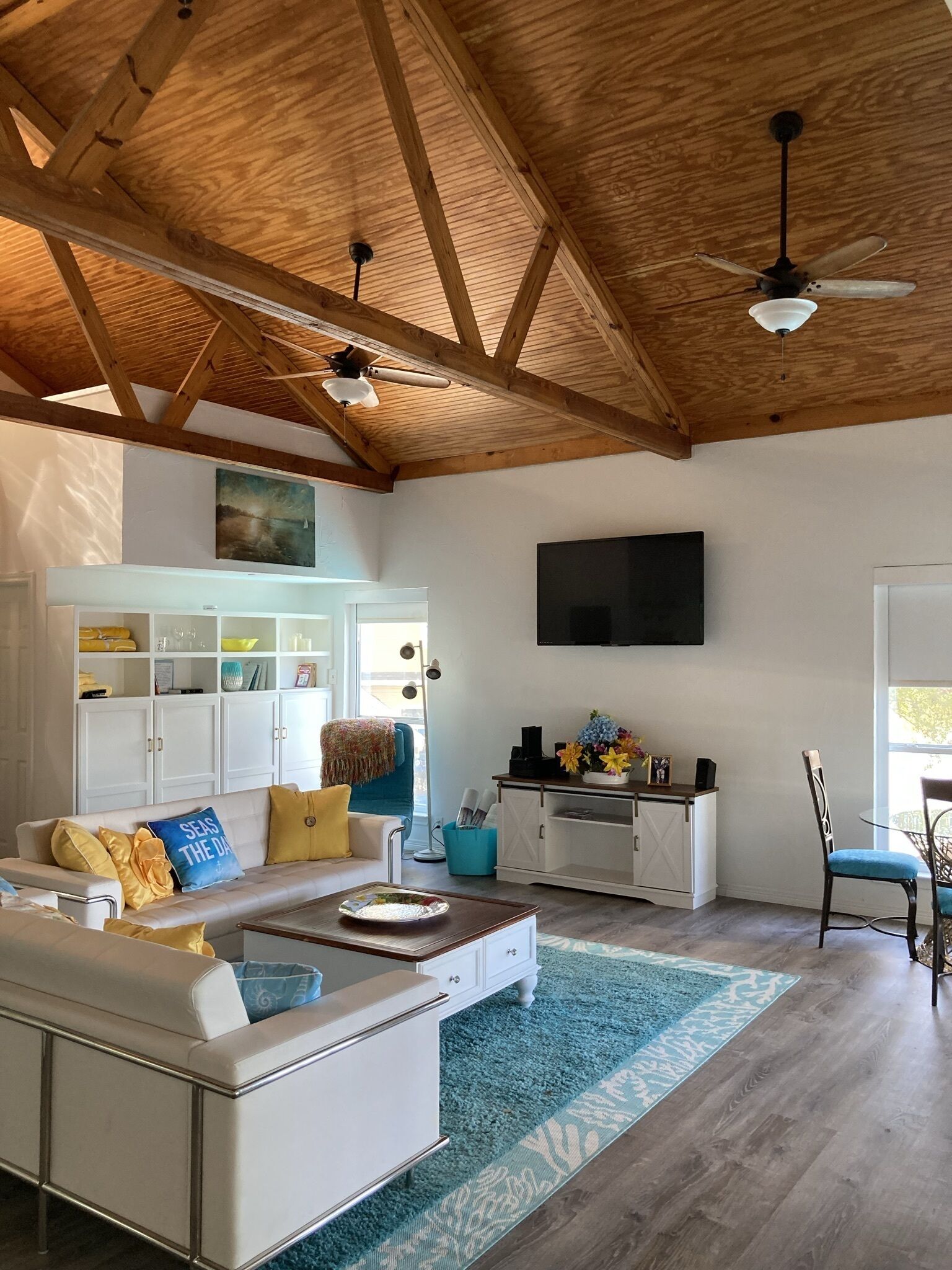 Cozy get away at Captain’s Landing