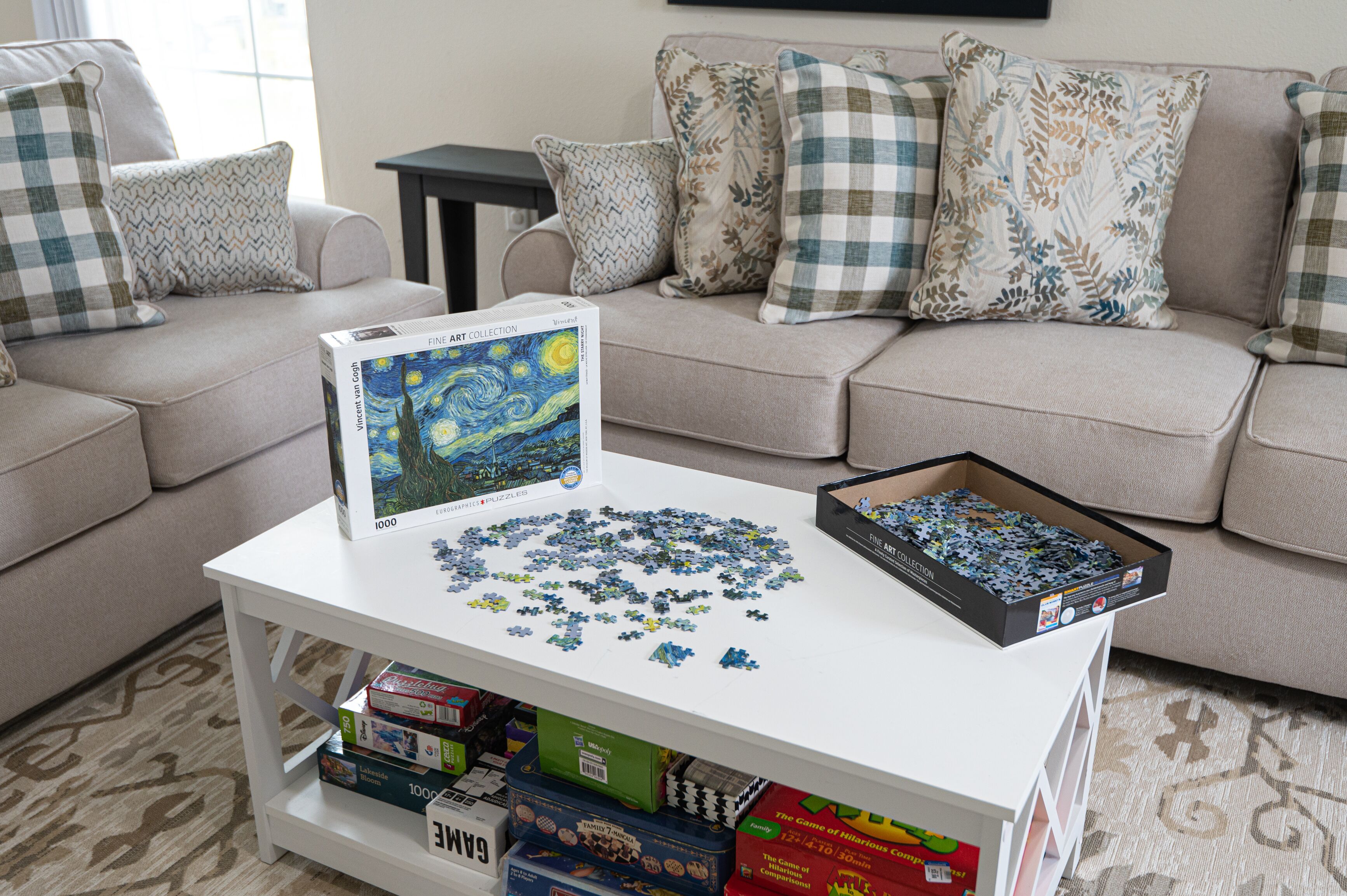 Steps from the Beach & Pet Friendly! Indoor/Outdoor Games~ FREE Bikes~Elevator