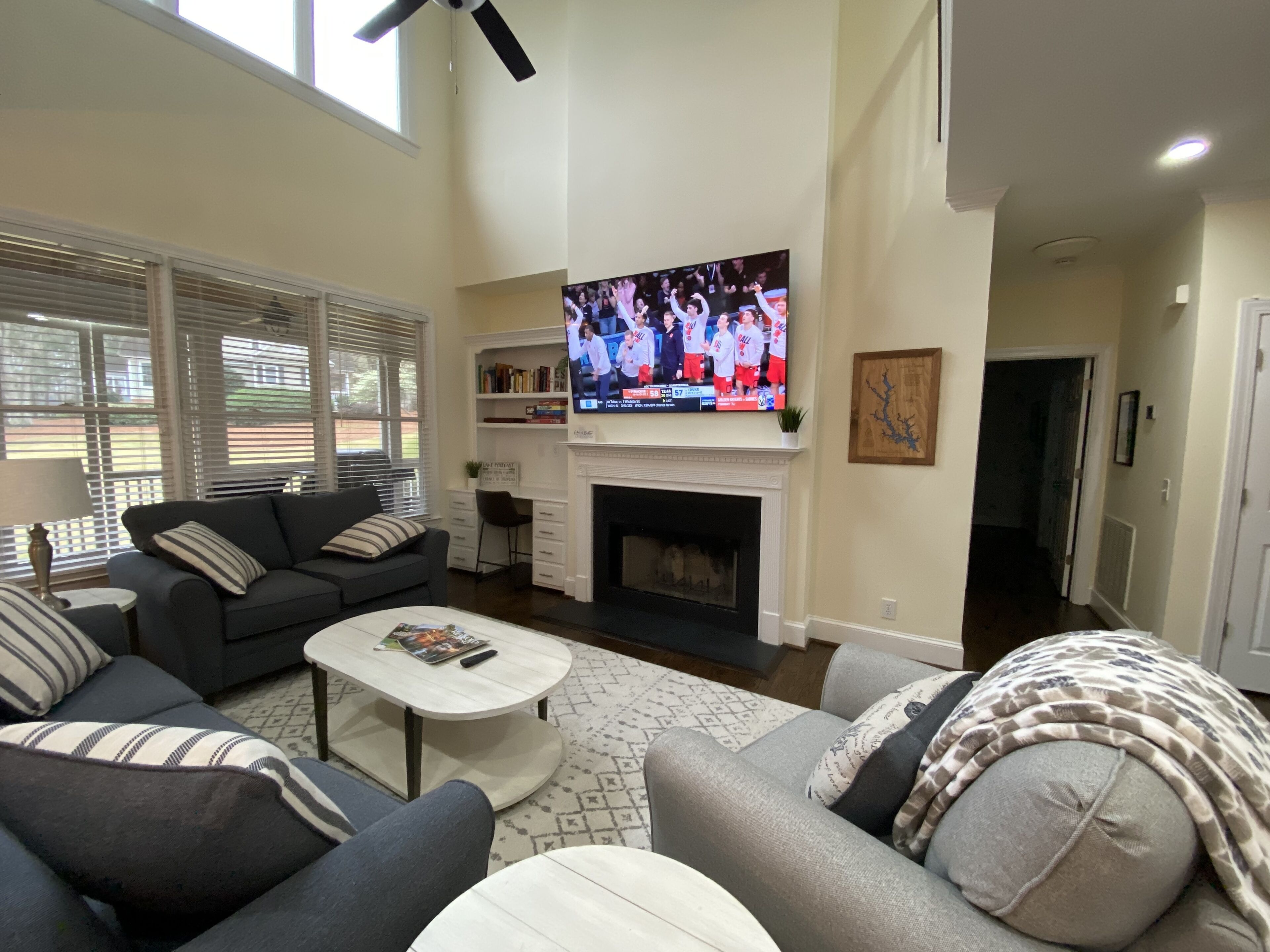 Beautiful Scenic Solitude w/outdoor TV