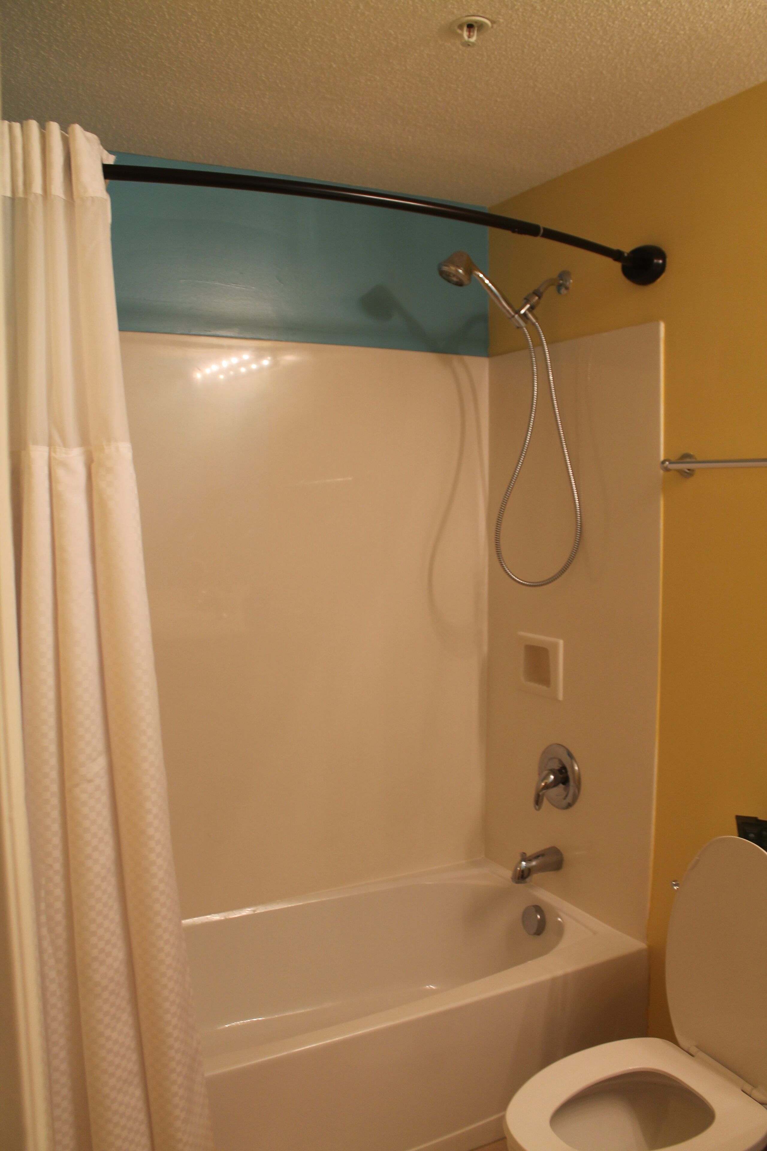 **PENTHOUSE UNIT**BEACH CHAIRS INCLUDED**GULF FRONT