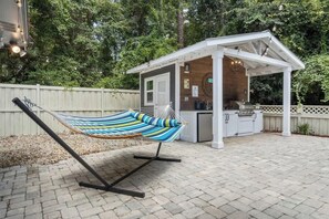 Terrace/patio - Luxury Bayou Experience with Pool and Outdoor Kitchen (Ocean Springs)