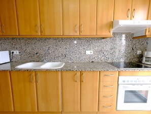 Microondas y horno 