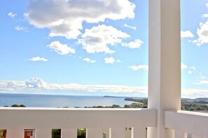 Property grounds - With sea view and terrace, use of swimming pool and sauna - Sea view apartment 62 - (Göhren)