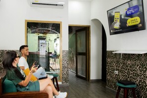 Game room - Hostal Seven Nights Cartagena - Hostel (Cartagena)