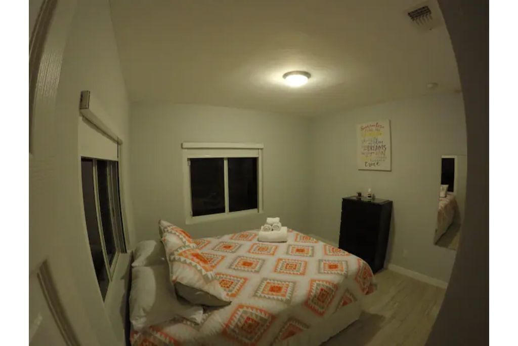 Cute bedroom in a cozy house with shared bathroom 