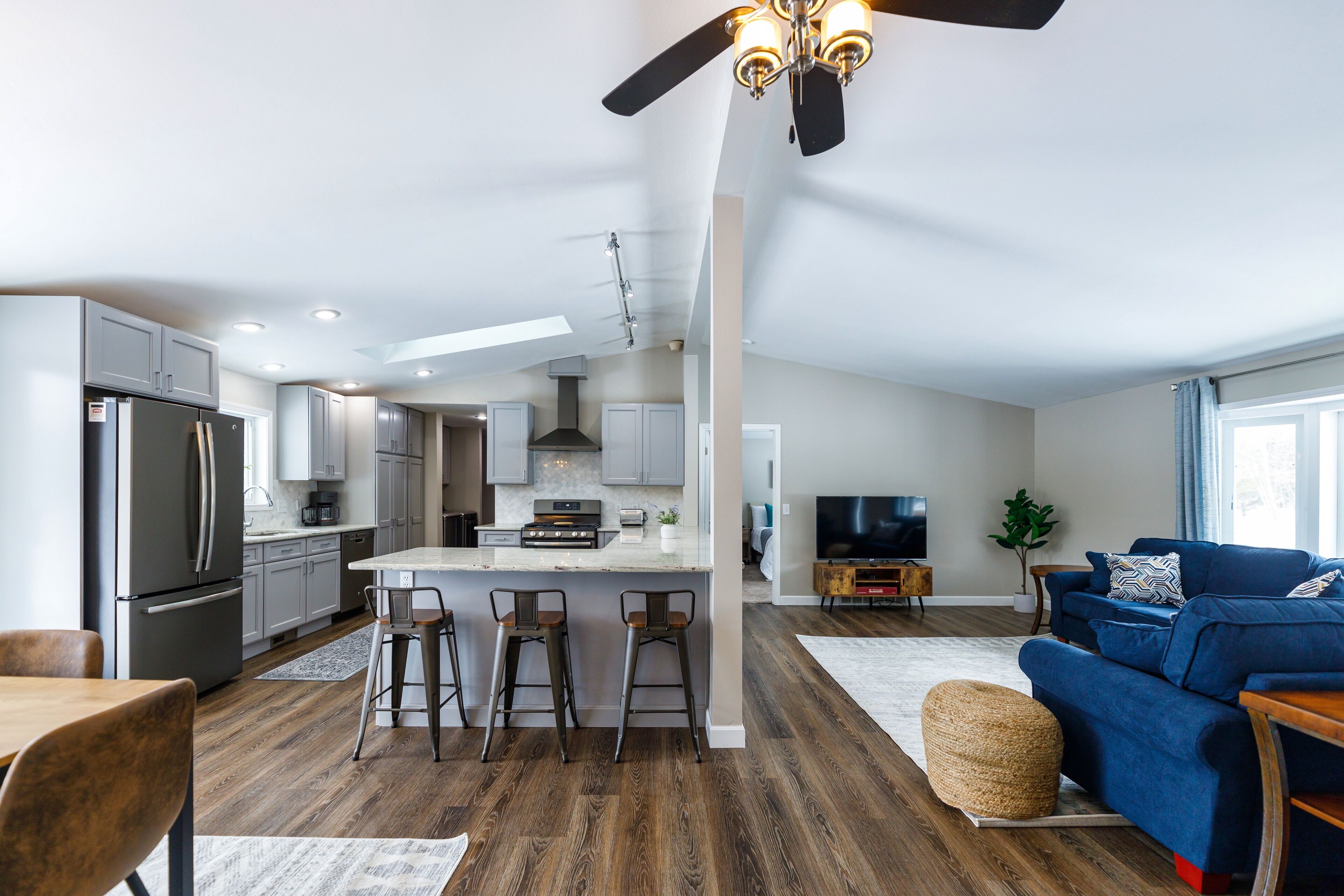 Beautifully updated home in Egg Harbor!