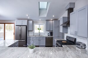 Microwave, oven, stovetop, dishwasher - Beautifully updated home in Egg Harbor- Dog Friendly with Fully Fenced in yard! (Egg Harbor)