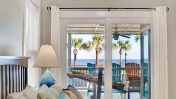 3 chambres, fer et planche à repasser, Wi-Fi, draps fournis