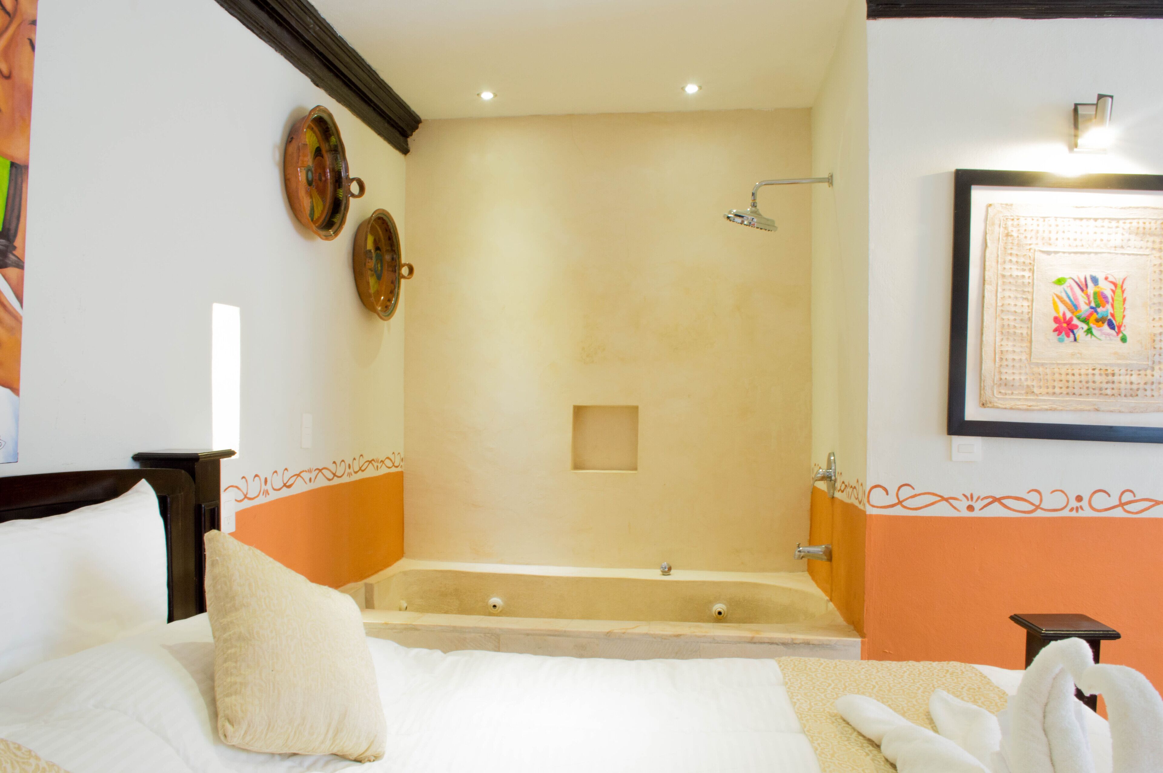 Suite estudio superior | Tina de hidromasaje privada