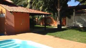 Piscina a l'aire lliure