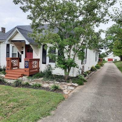 2 Bed/2 Bath/Game Room