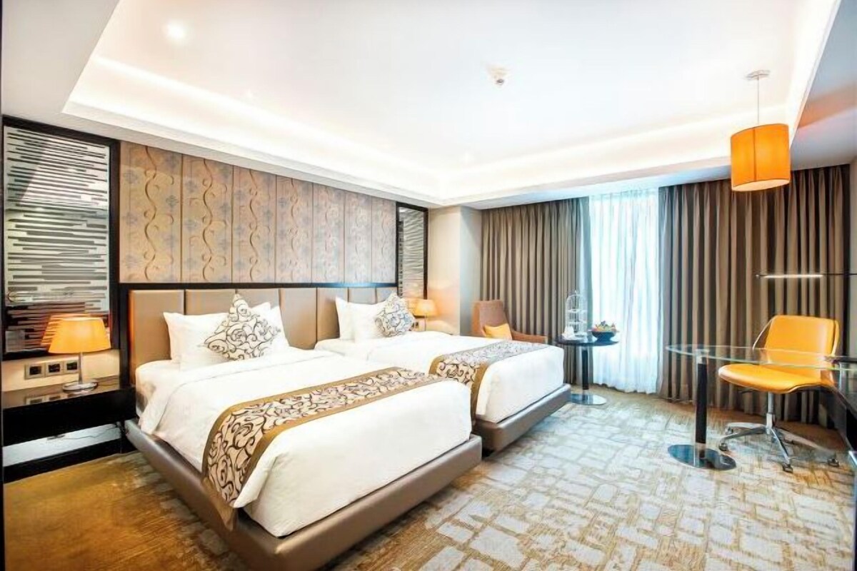 Hypo-allergenic bedding available, minibar (some free items)
