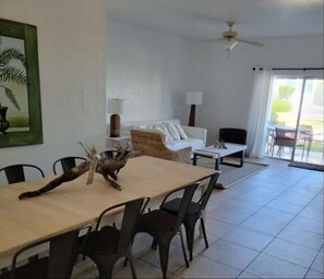 Interior - Charming 2x2 Ocean View Condo (Alice Town)