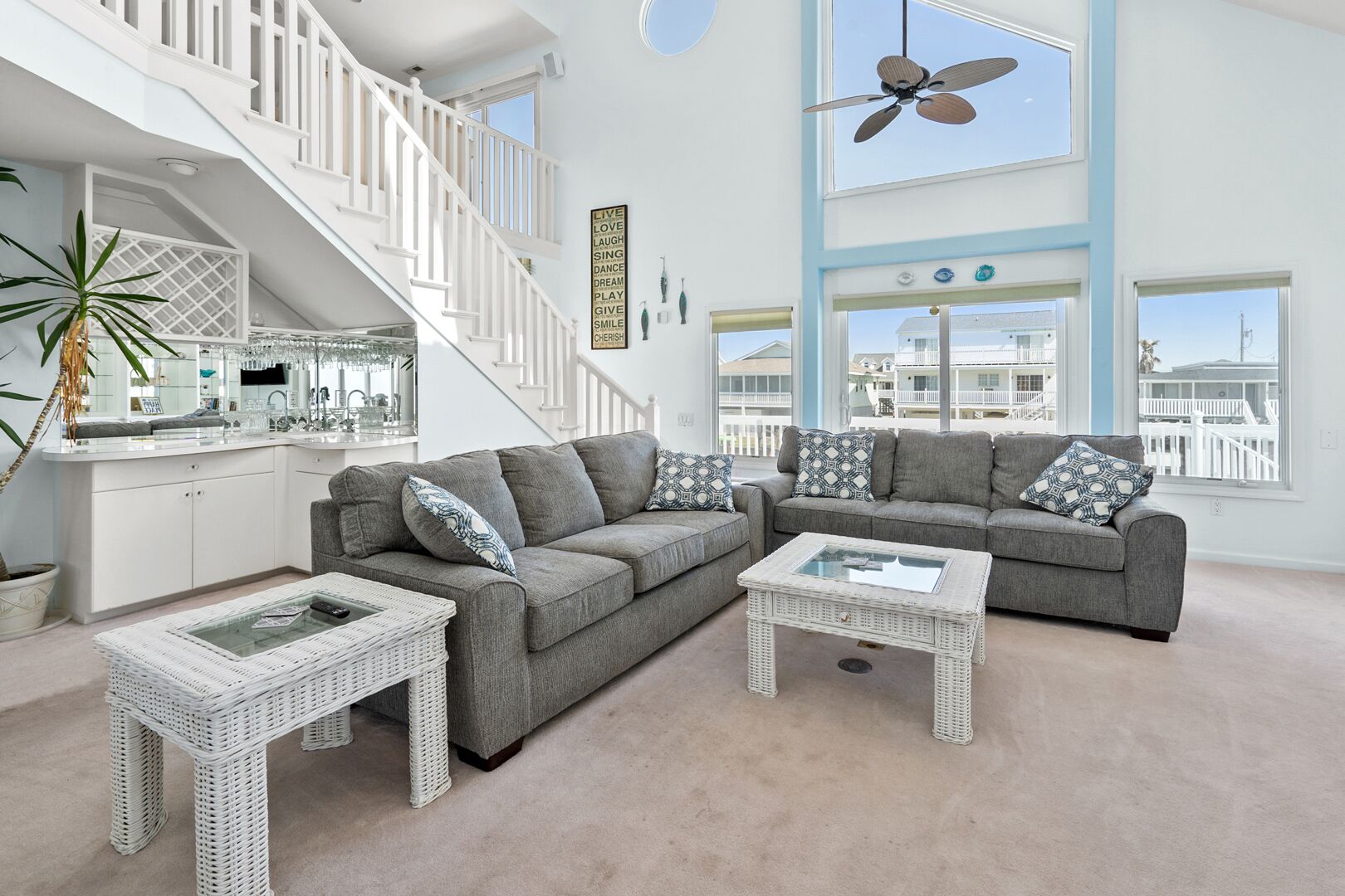 Four-bedroom Cherry Grove channel home, short walk to the beach