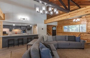 Smart TV, fireplace, DVD player, books