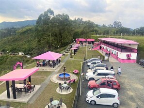 BBQ/picnic area - Hotel Entre Lomas (Dosquebradas)