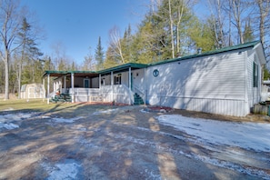 Exterior - Houghton Lake Area Home w/ Fire Pit & Yard! (Prudenville)