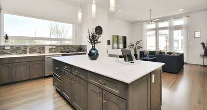 Private Rooftop - Amazing Skyline Views - Minute Maid Spacious - 3 Bd, 3.5 Ba