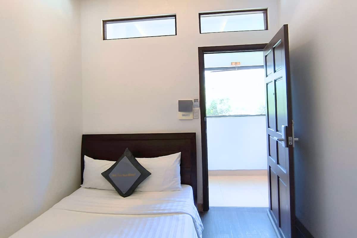 Basic Double Room | 1 bedroom, Egyptian cotton sheets, premium bedding