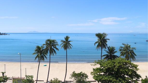 Beach - SONTRA SEA HOTEL (Da Nang)