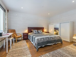 2 bedrooms, internet