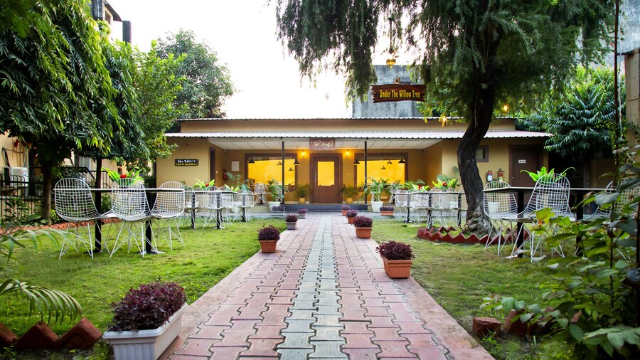 Clarks Inn Dudhwa