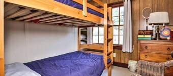 Hearthwood Beach House: Lake Tomahawk PET FRIENDLY