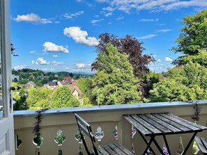 Property grounds - Living with a view in the Villa des Artistes (Bad Sachsa)