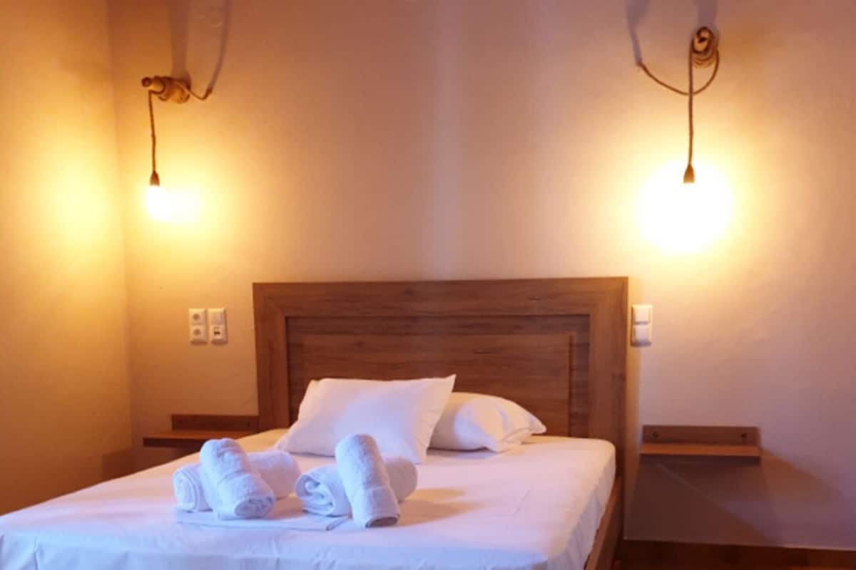 Comfort Room, Balcony (Room with Balcony 12)