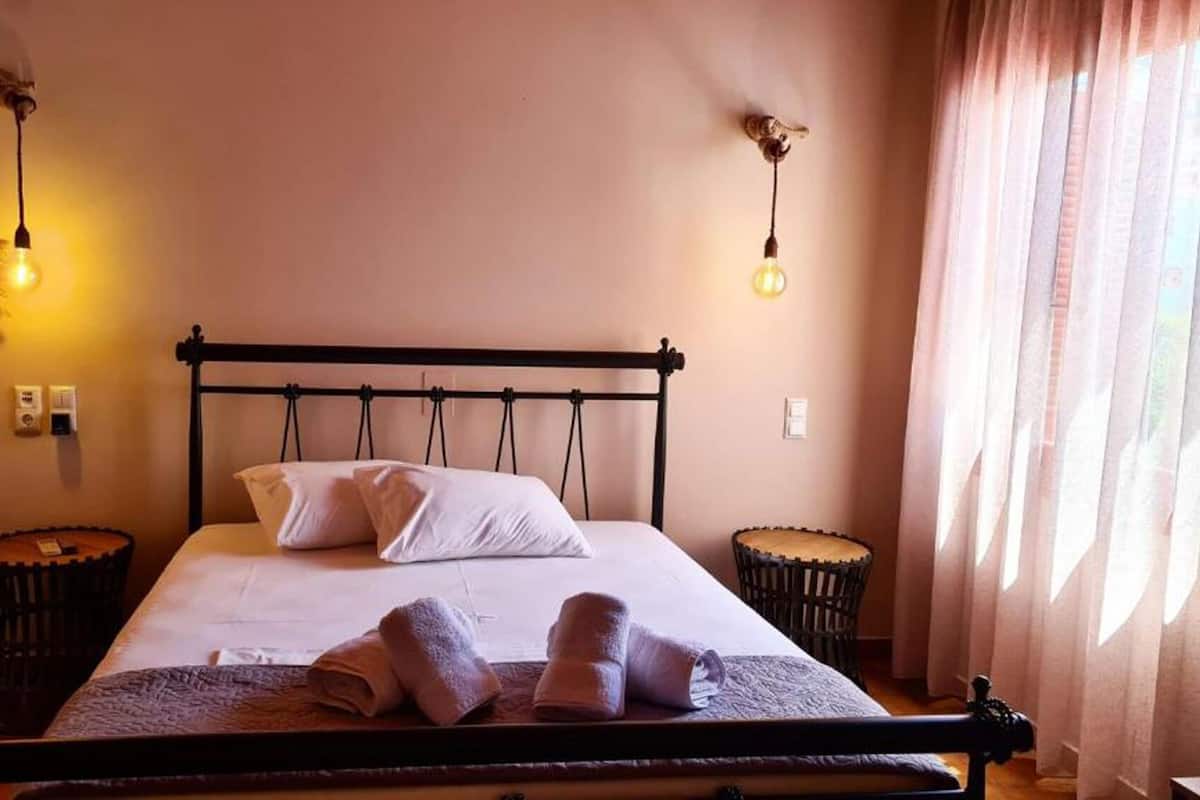Economy Double Room (Economy room 11)