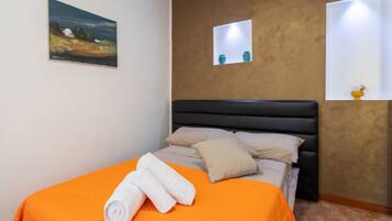 2 Schlafzimmer, kostenloses WLAN, BettwÀsche