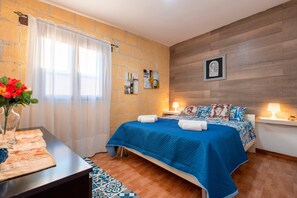 2 bedrooms, free WiFi, bed sheets - Villa "Ina" with Sea View, Shared Pool and Wi-Fi (Cinisi)