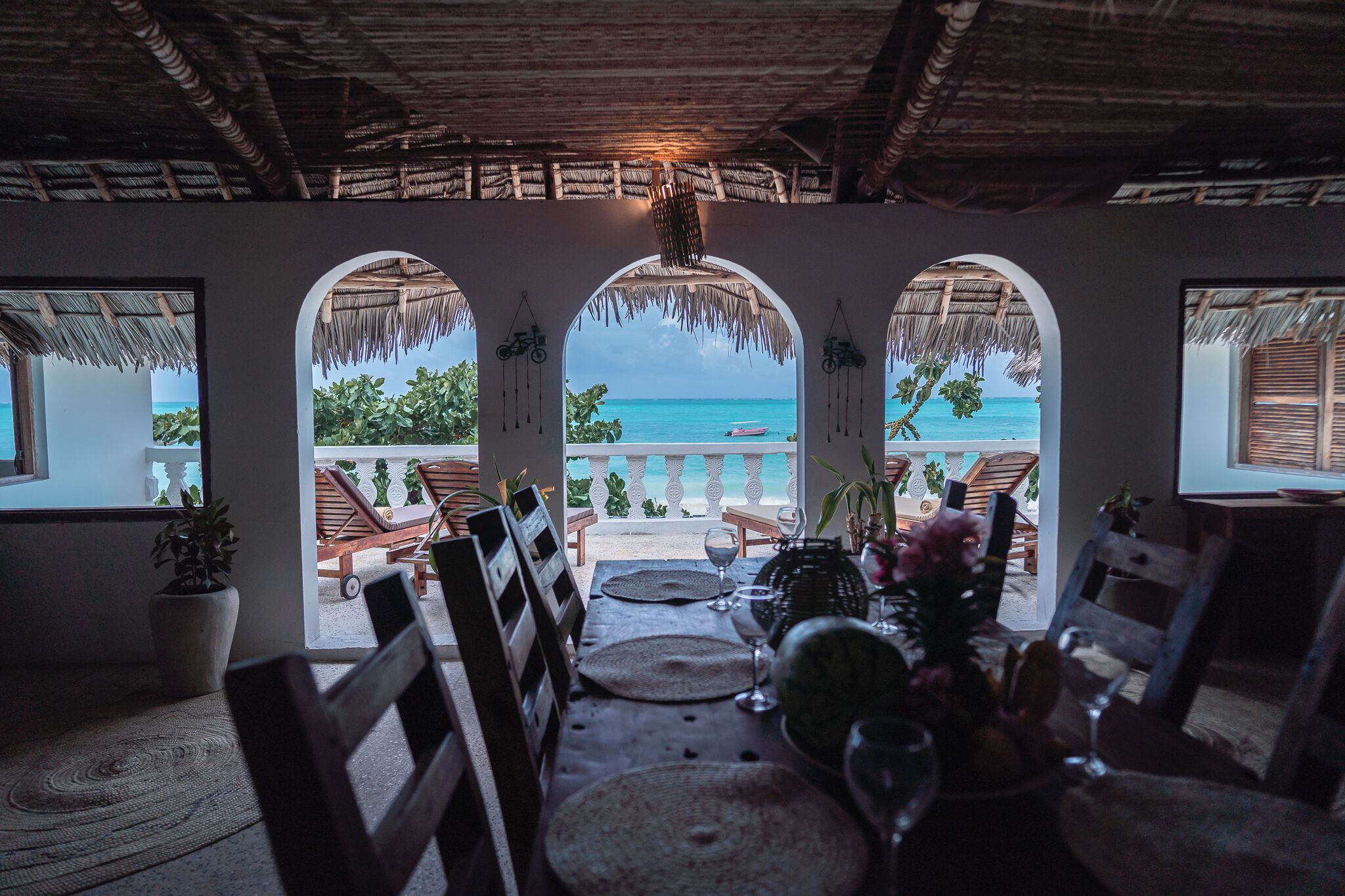 Panoramic Room, 3 Bedrooms, Ocean View | Living area