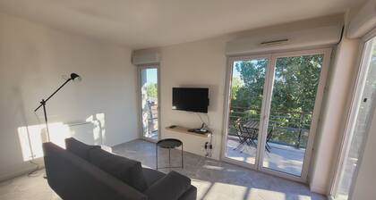 Bel appartement contemporain proche des commodités