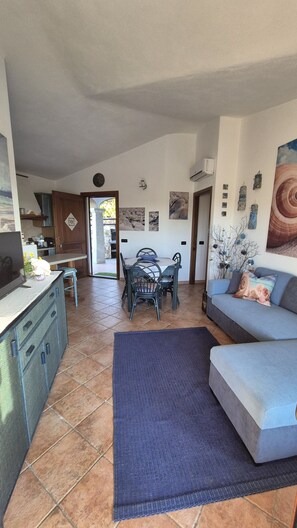 Smart TV - Villa Janas with private pool🏖️ (Budoni sardegna)