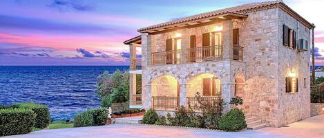 Huvila | 4 makuuhuonetta