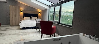 Melissa Suite
