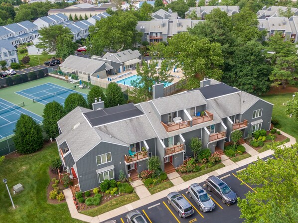 Exterior - Spacious 3-Level Townhouse w/ 3 Community Pools, Tennis & Parking Pass for Rehoboth Beach (Rehoboth Beach)