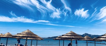 Pretty F3 50 mt from the sea