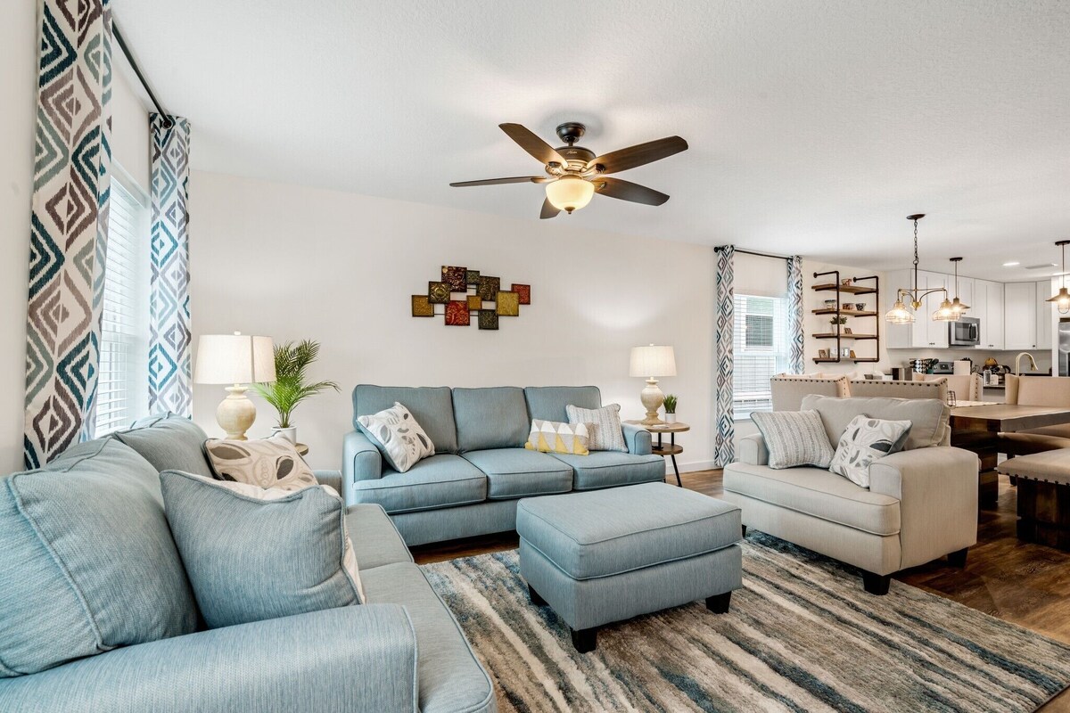 Photo 6 of Heart of Downtown! family and pet friendly.Hot tub