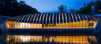 Double Down: Spacious Lakefront Retreat with Stunning Views & Hot Tub