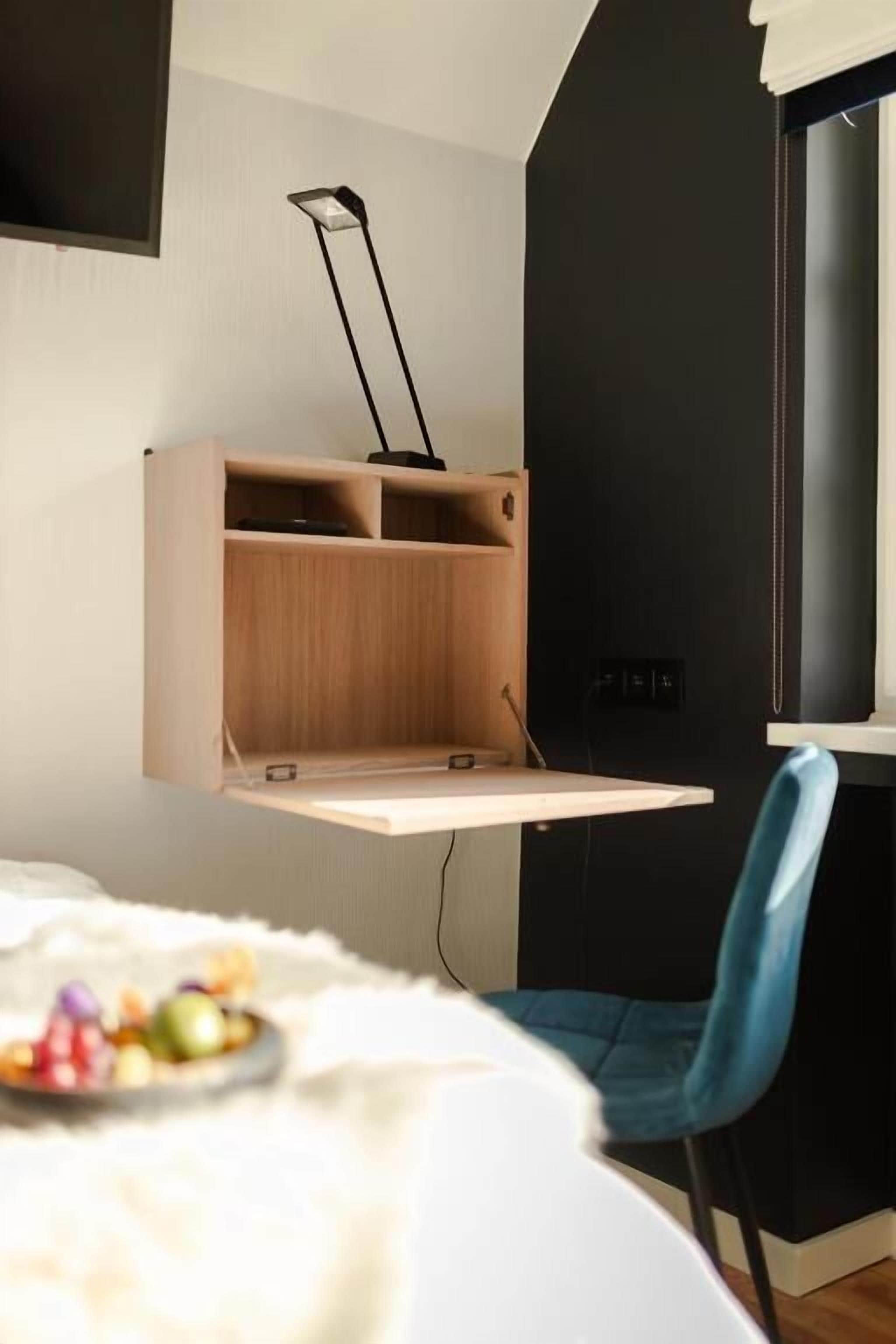 Classic-Einzelzimmer | Individuell dekoriert, Schreibtisch, kostenloses WLAN, Bettwäsche