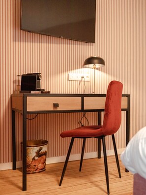 Standard-dobbeltværelse | Individuelt design, skrivebord, gratis Wi-Fi, sengetøj