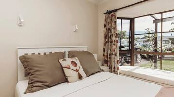 4 sovrum, strykjÀrn/strykbrÀda, wi-fi och sÀngklÀder