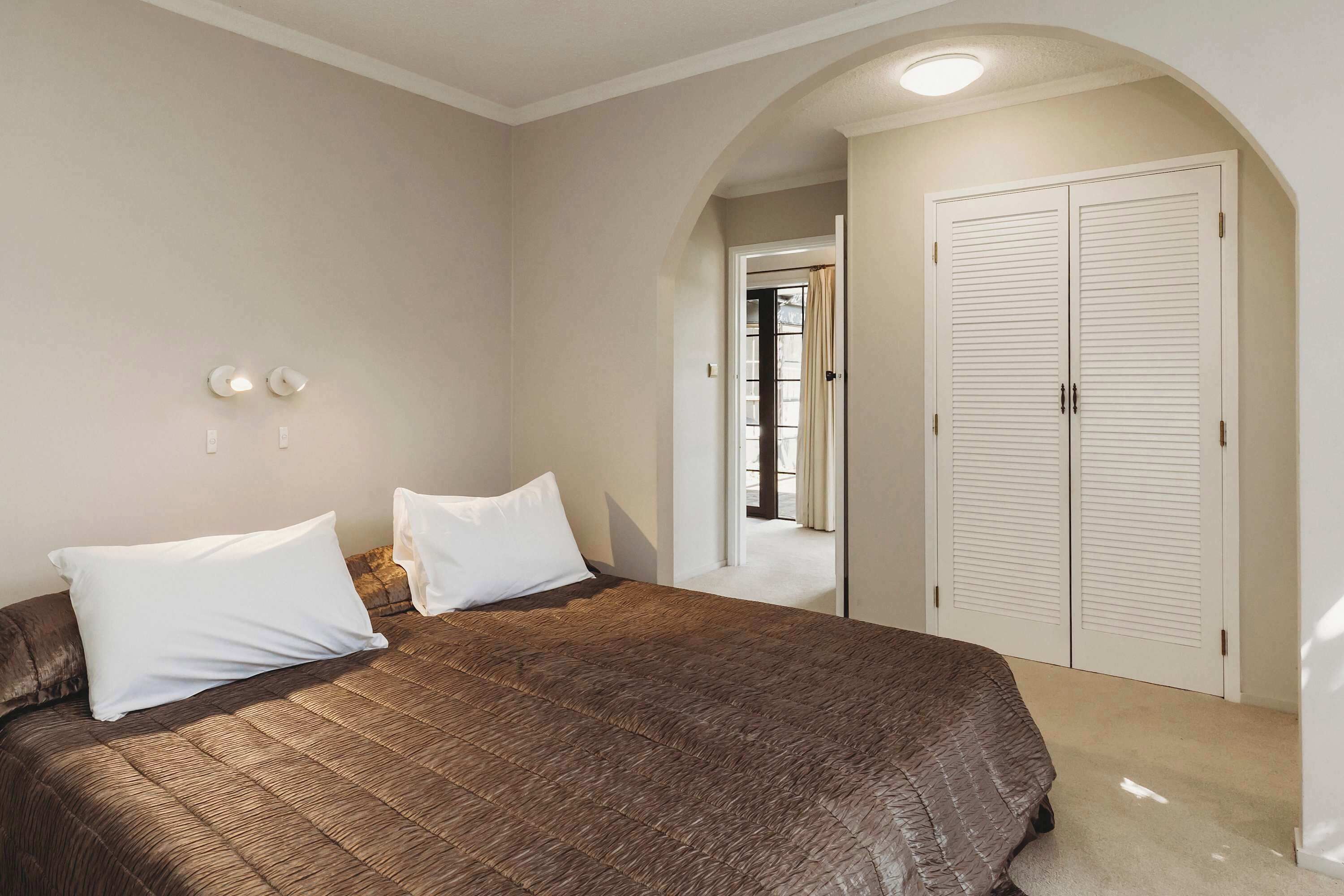 4 soverom, strykejern/-brett, wi-fi og sengetøy