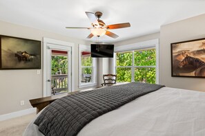 4 Schlafzimmer, Bügeleisen/Bügelbrett, kostenloses WLAN, Bettwäsche