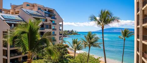 Condo, 2 habitaciones | Playa | En la playa