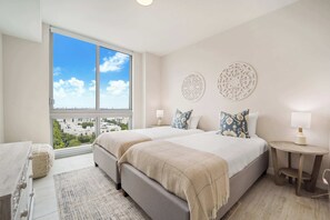 2 bedrooms, iron/ironing board, travel cot, WiFi - Spectacular Views 2 Bdrm Condo, Miami Design Distr (Miami)