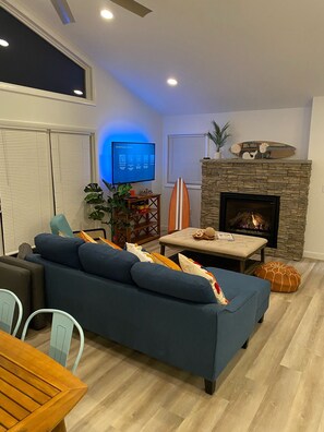 Smart TV, fireplace, table football, ping pong